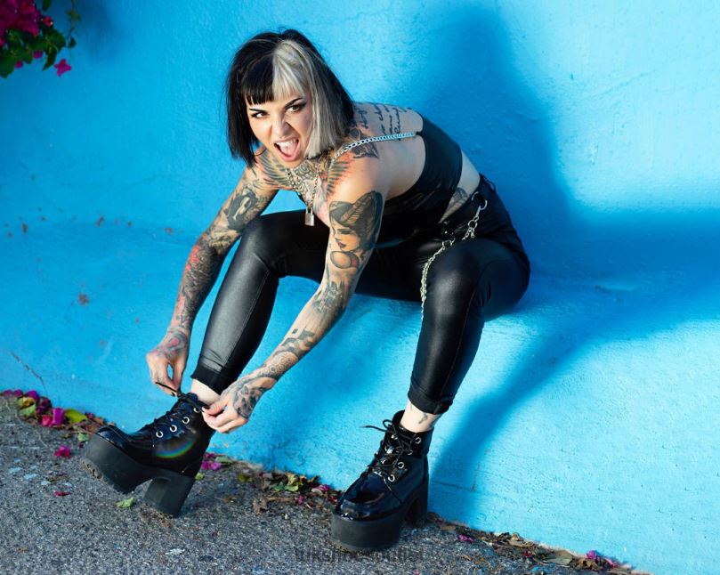 T.U.K. Footwear Prism Nosebleed Boot Women Black Footwear HP228194