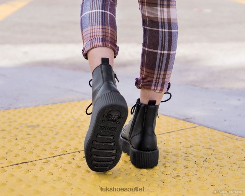 T.U.K. Footwear Viva Mondo Boot Women Black Footwear HP228221