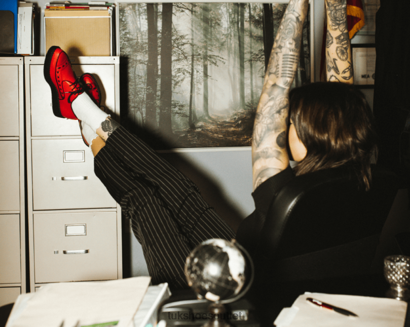 T.U.K. Footwear Lace Up Creeper Women Red Footwear HP228116
