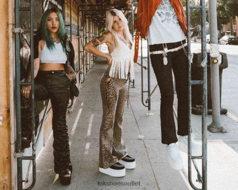 T.U.K. Footwear Suede Interlace Stratocreeper Women Black/White Footwear HP22873