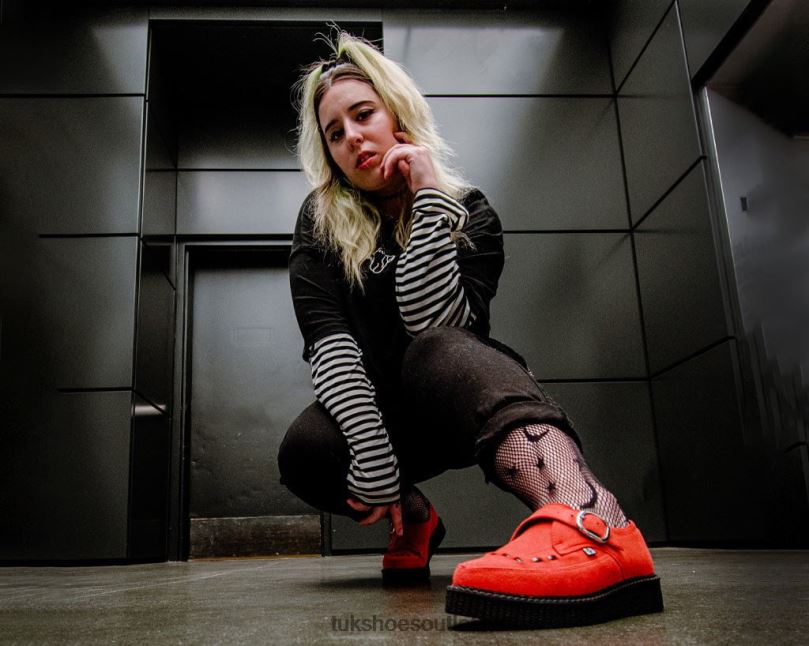 T.U.K. Footwear Suede Pointed Creeper Women Red Footwear HP22899