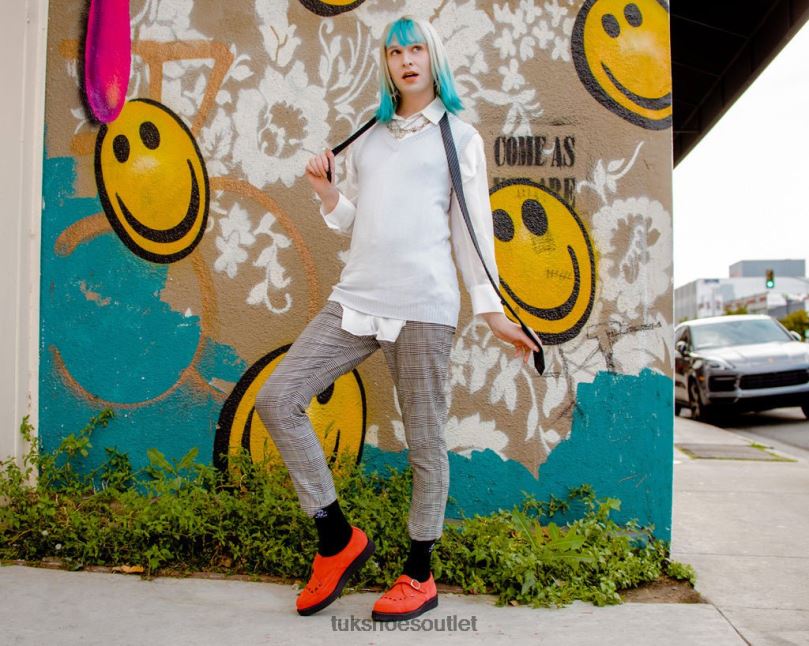 T.U.K. Footwear Suede Pointed Creeper Women Red Footwear HP22899