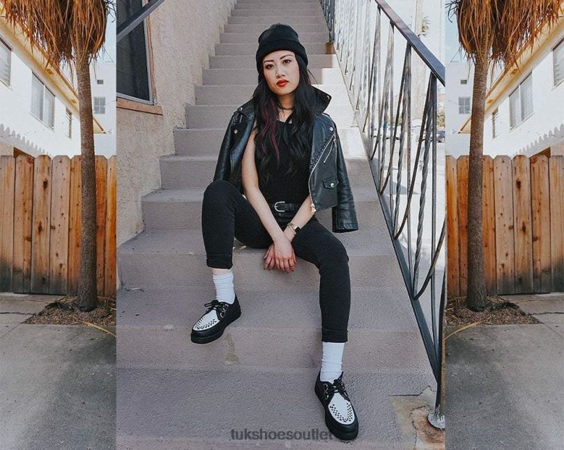 T.U.K. Footwear Viva Low Creeper Women Black/White Footwear HP22865