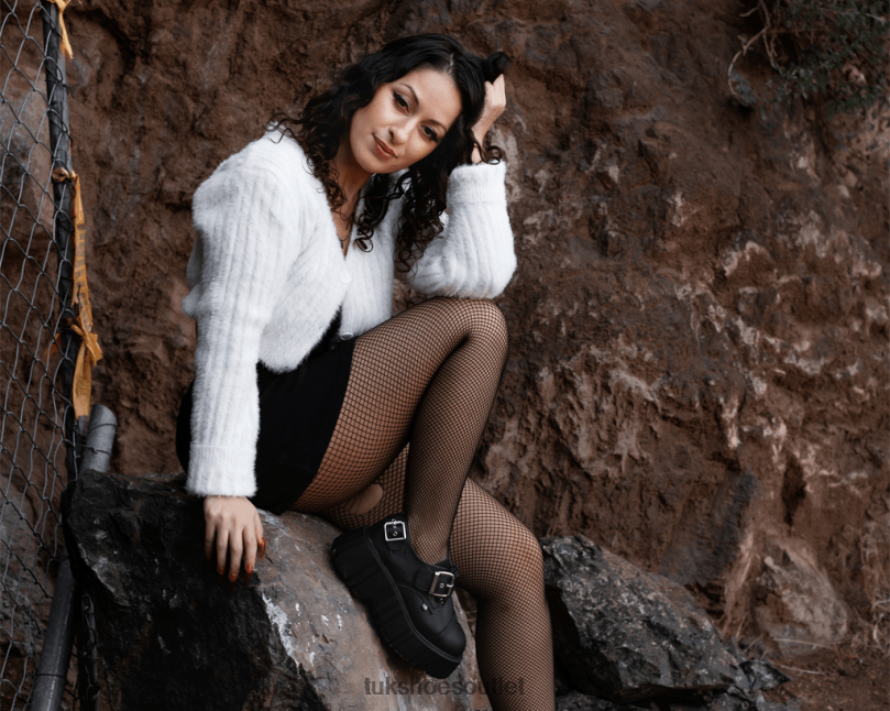 T.U.K. Footwear 2-Buckle Anarchic Airship Gibson Women Black Footwear HP228275