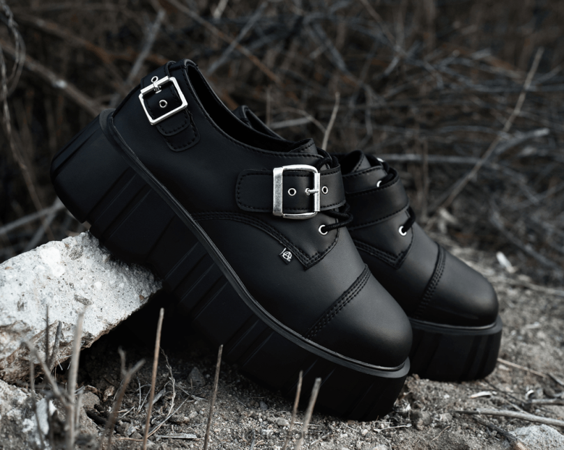 T.U.K. Footwear 2-Buckle Anarchic Airship Gibson Women Black Footwear HP228275
