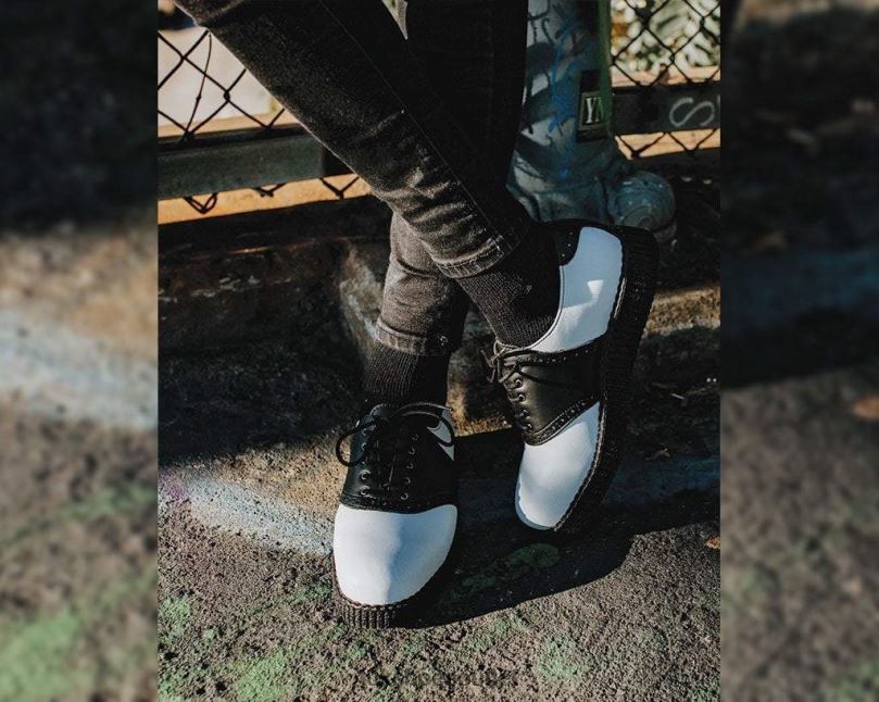 T.U.K. Footwear Saddle Oxford Women Black/White Footwear HP22841