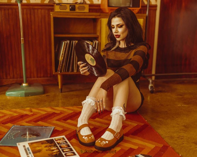 T.U.K. Footwear Faux Suede Kitty Viva Low Mary Jane Women Orange Footwear HP228159