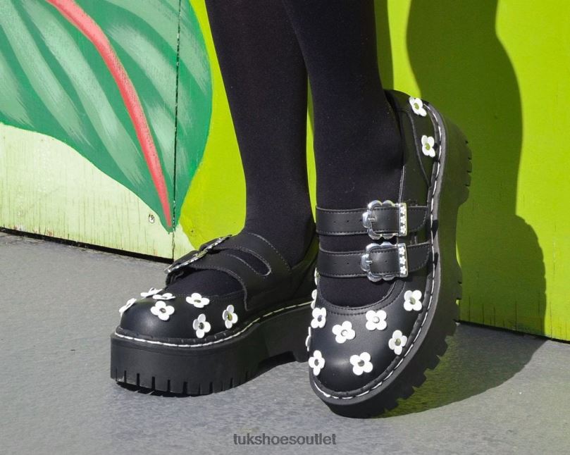 T.U.K. Footwear Flower Double Decker Mary Jane Women Black/White Footwear HP228164