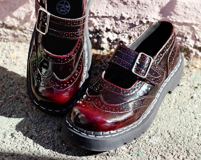 T.U.K. Footwear Gradient Brogue Mary Jane Women Burgundy Footwear HP228176