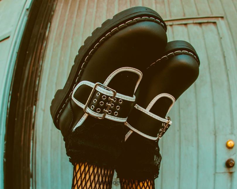 T.U.K. Footwear Trim 3-Prong Anarchic Mary Jane Women Black/White Footwear HP228183