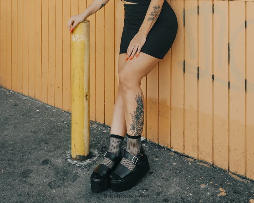 T.U.K. Footwear Brush-Off Strato Sandal Women Black Footwear HP22878