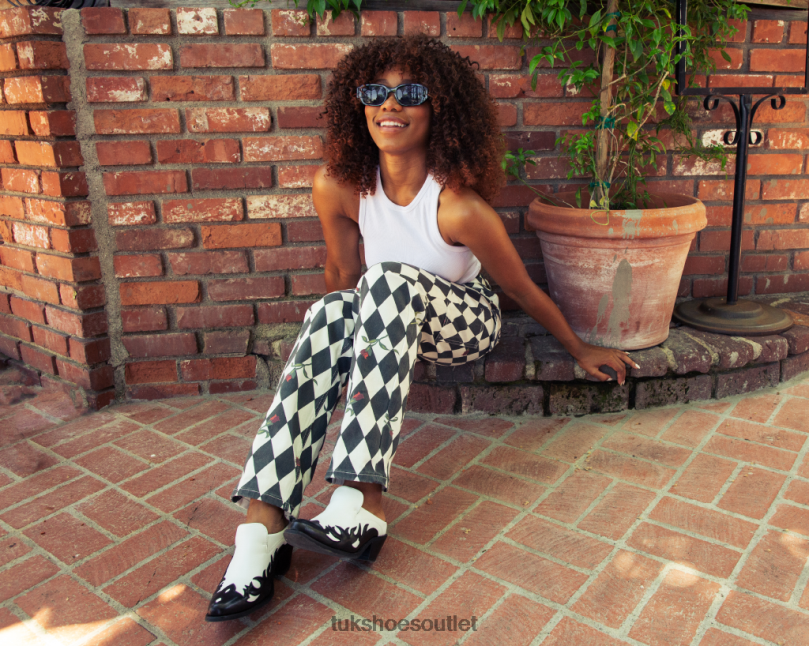 T.U.K. Footwear Flame Western Mule Women Black/White Footwear HP228217