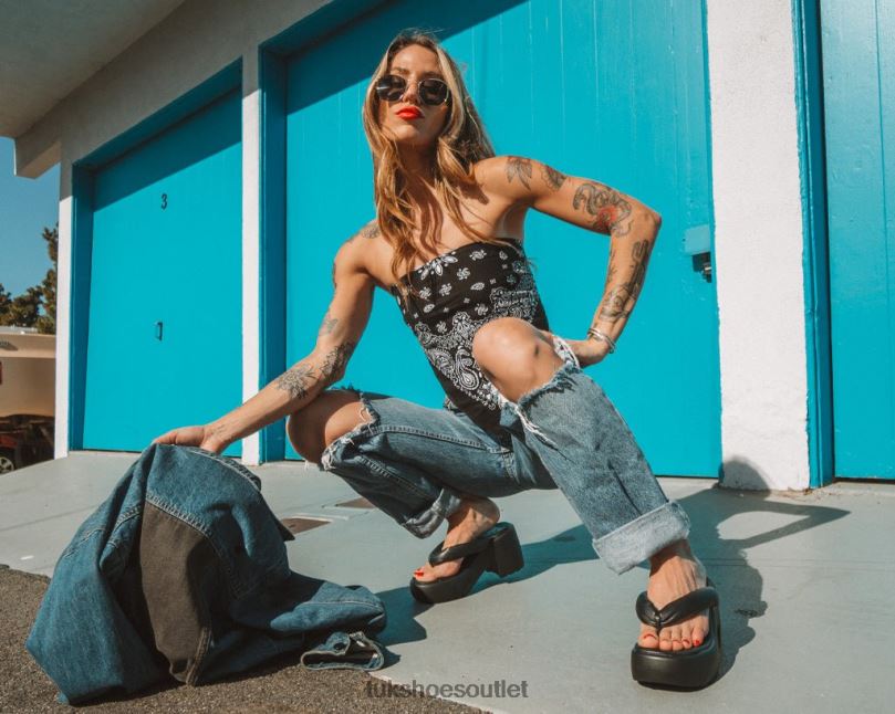 T.U.K. Footwear Strappy Bubble Heel Women Black Footwear HP228312