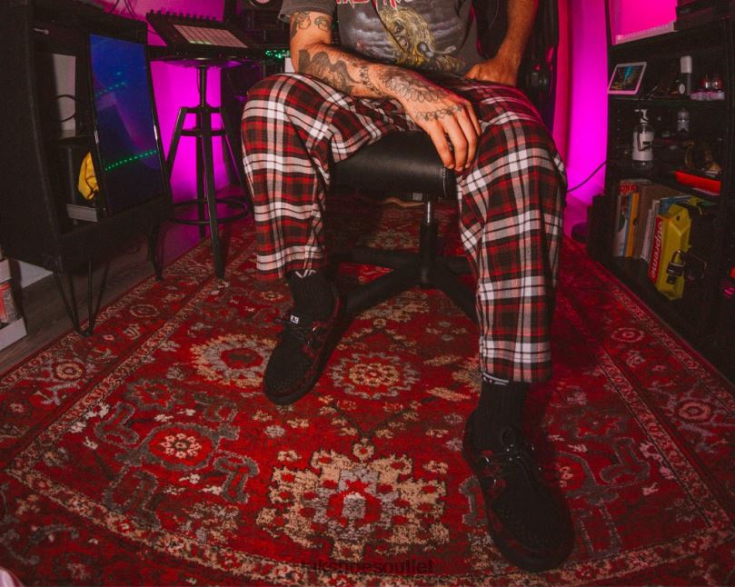 T.U.K. Footwear Leopard Hair Sneaker Women Black/Burgundy Footwear HP228273