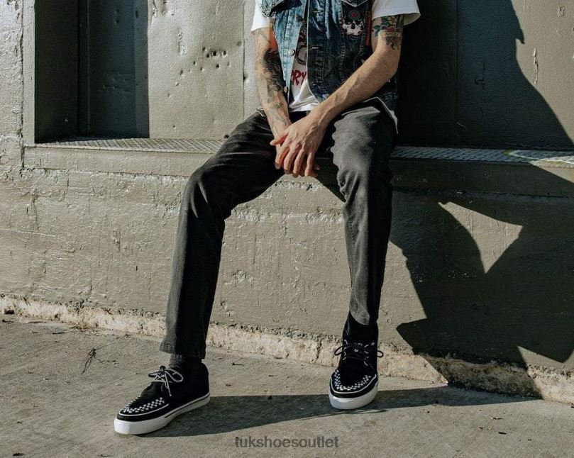 T.U.K. Footwear Suede D-Ring Interlace Sneaker Women Black/White Footwear HP228253